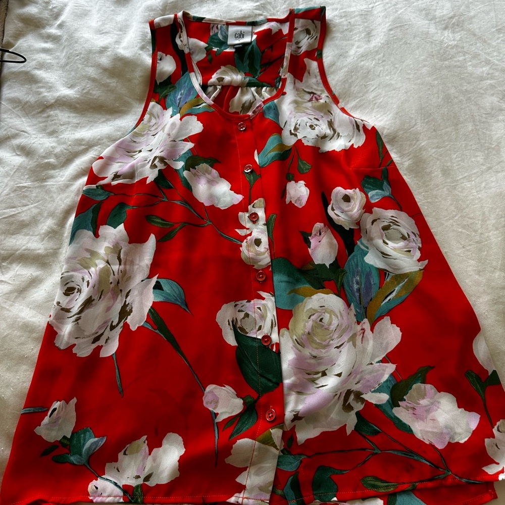 CAbi Poppy Floral Button-Front Tank Top